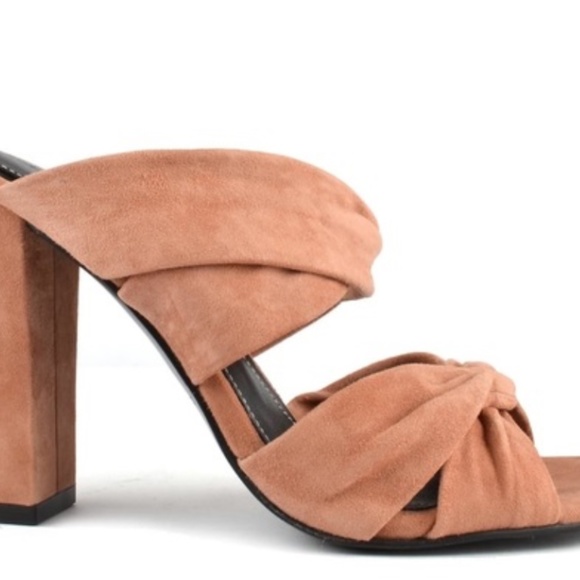 Kendall & Kylie Suede Heels - Worn Once - Picture 4 of 11